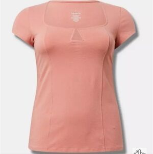 NWT Torrid Foxy Notch Neck Top